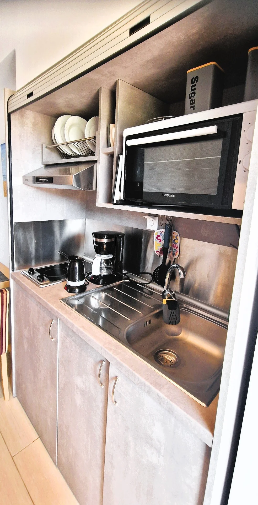 Kitchenette detail