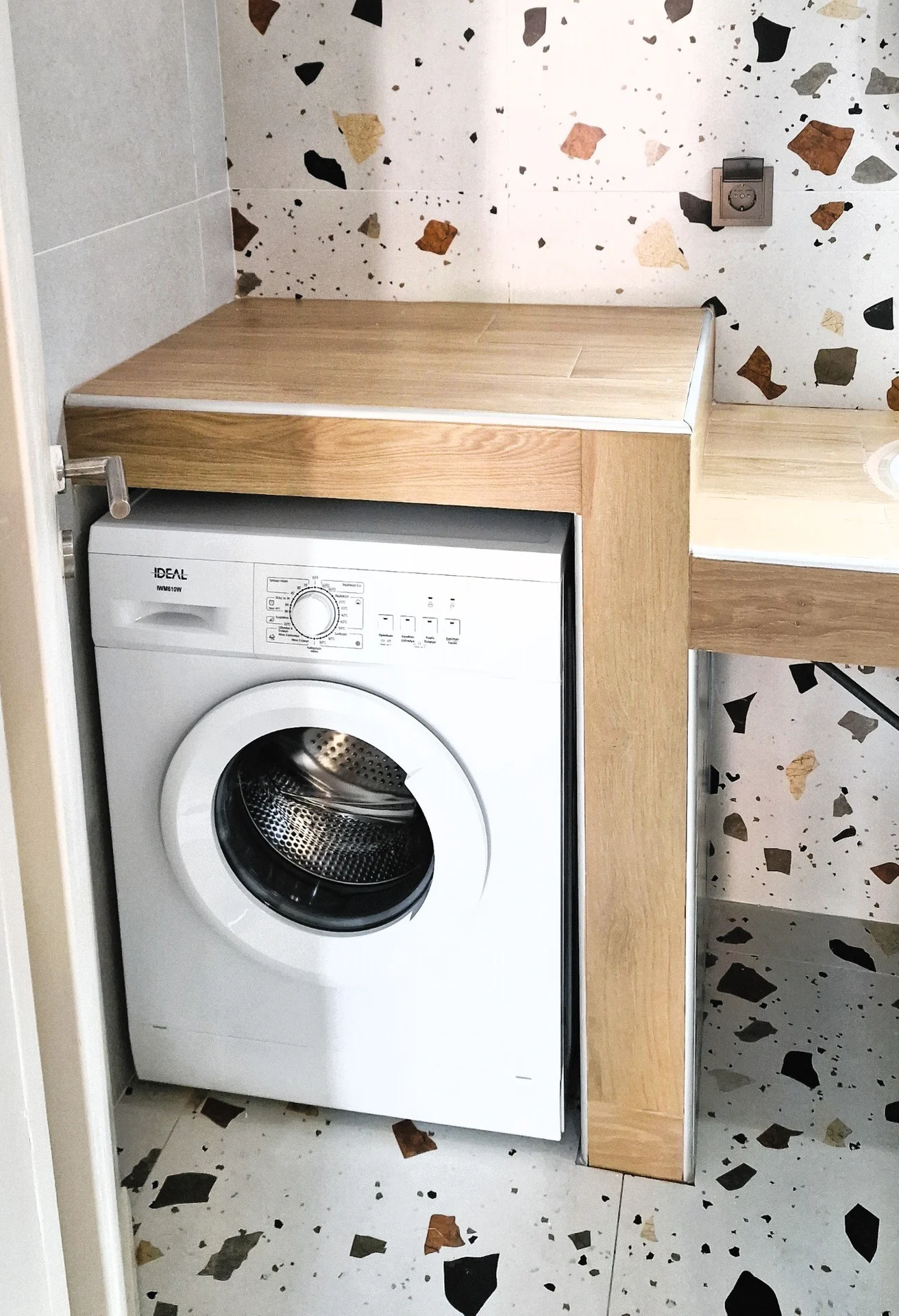 Private washing machine